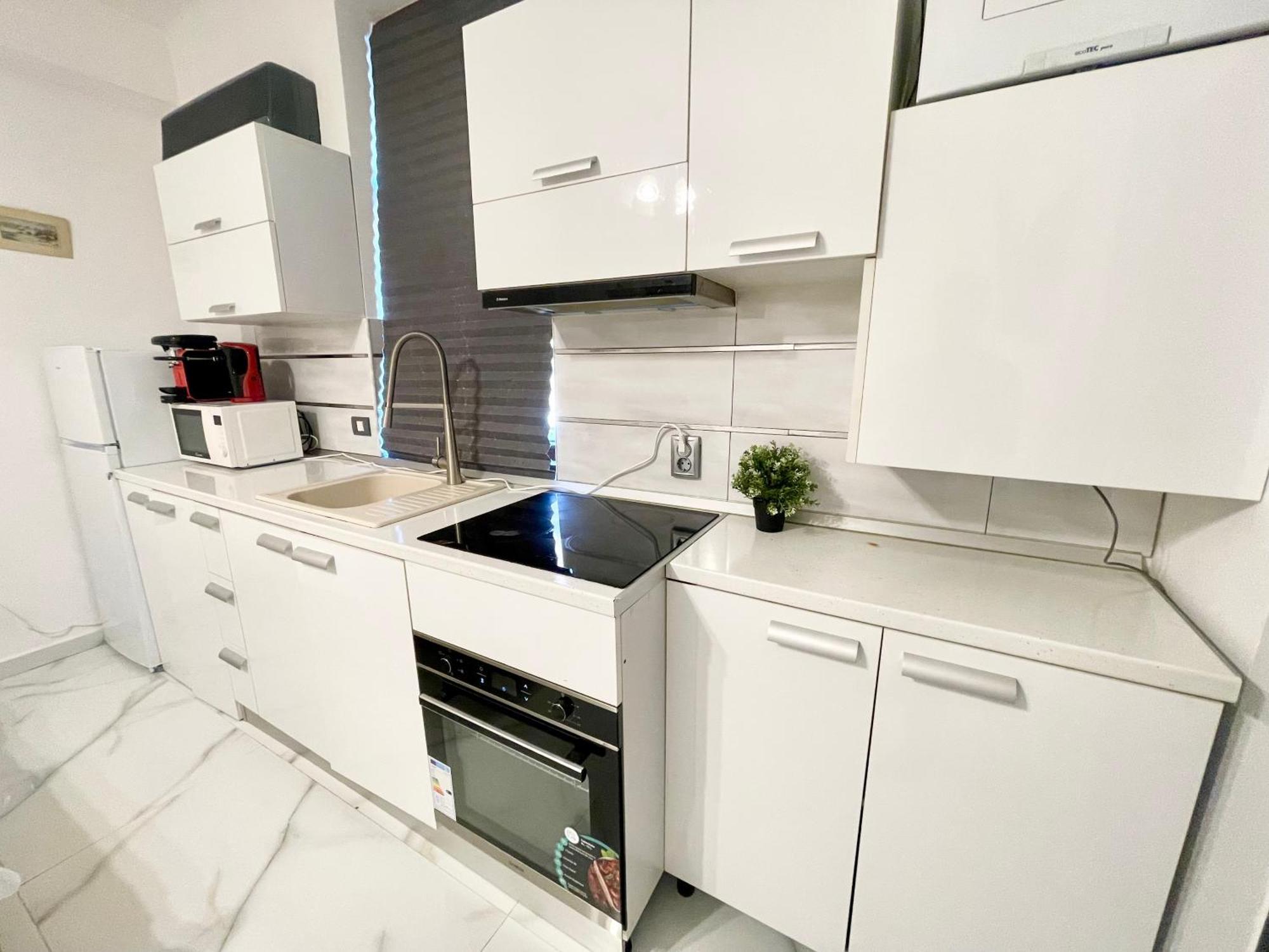 White 2 Apartment บูคาเรสต์ ภายนอก รูปภาพ